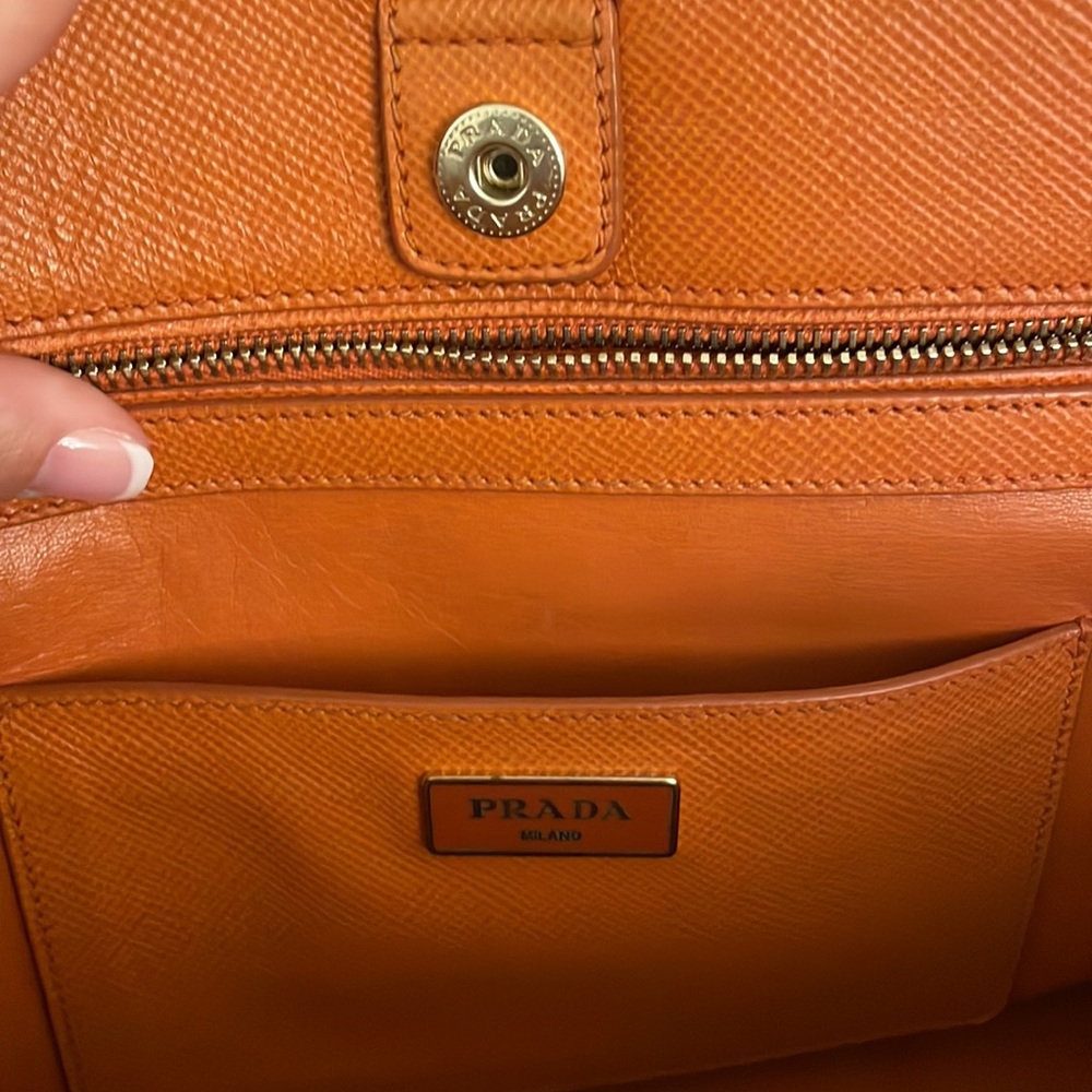 Authentic Prada Saffiano Cuir Large Double-Zip Tote Bag, Orange - Picture 6 of 13